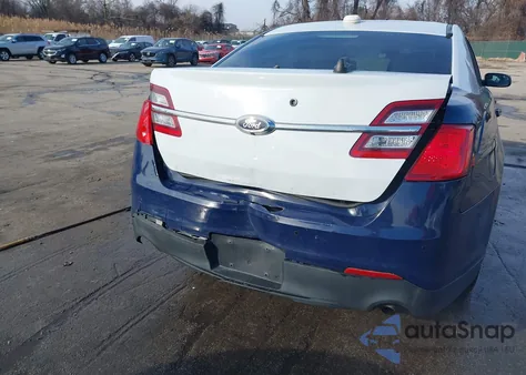 2015 Ford Police Interceptor z USA, uszkodzony, nr VIN 1FAHP2MKXFG154212